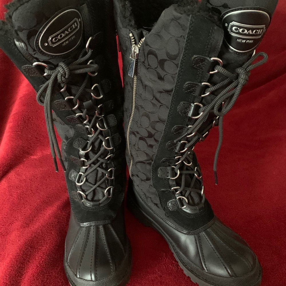 Authentic Coach Signature Boots